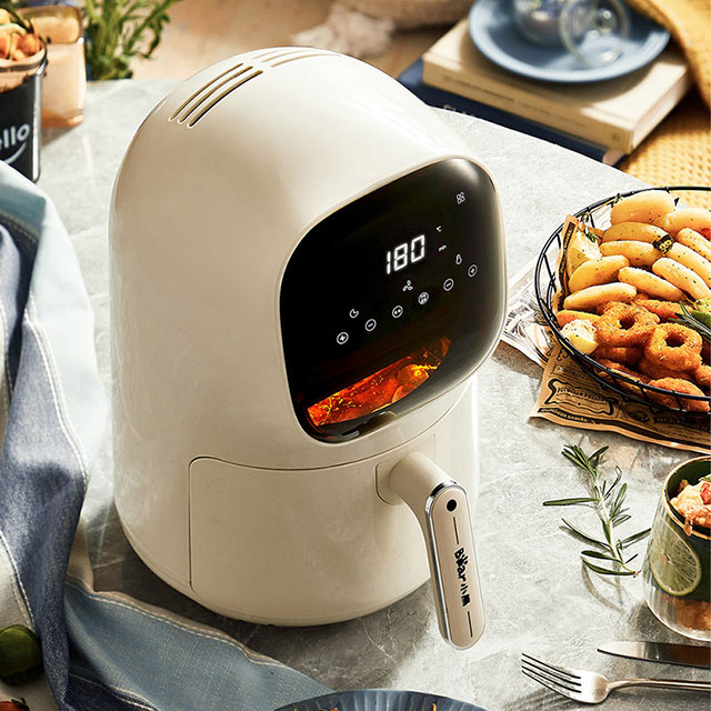 Astronaut Smart Air Fryer with Visible Window